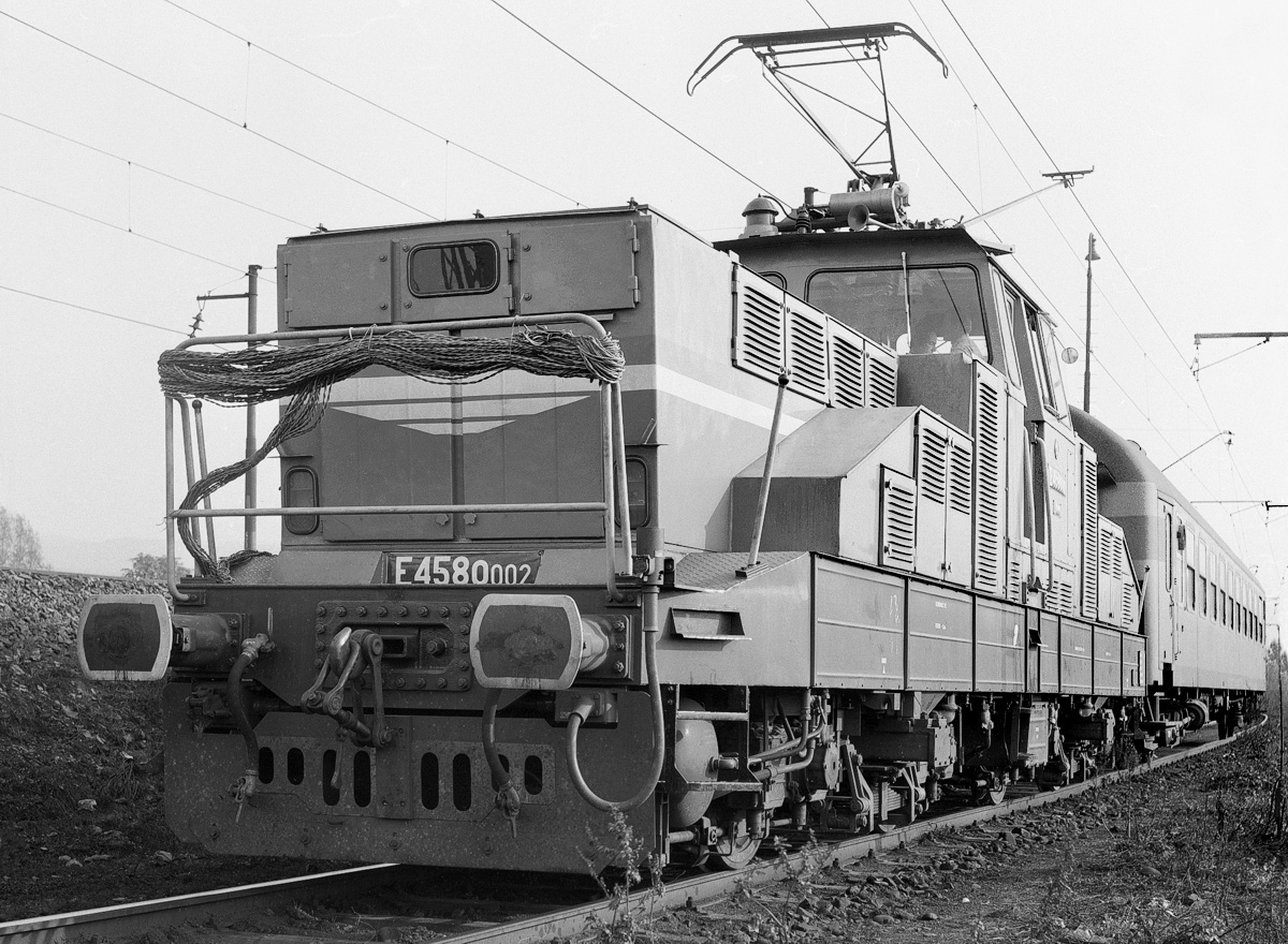 [1200x880] 110002e.jpg