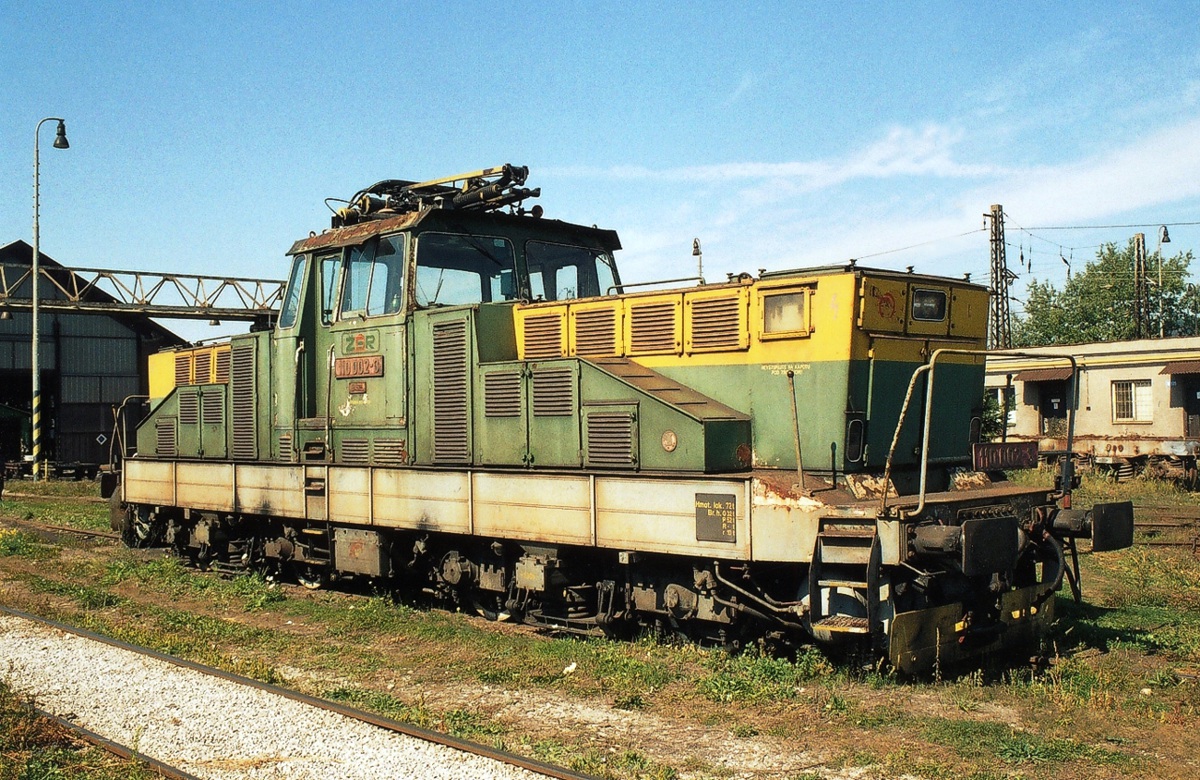 [1200x780] 110002g.jpg