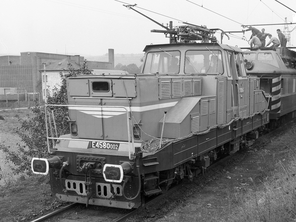 [1024x770] 110002k.jpg