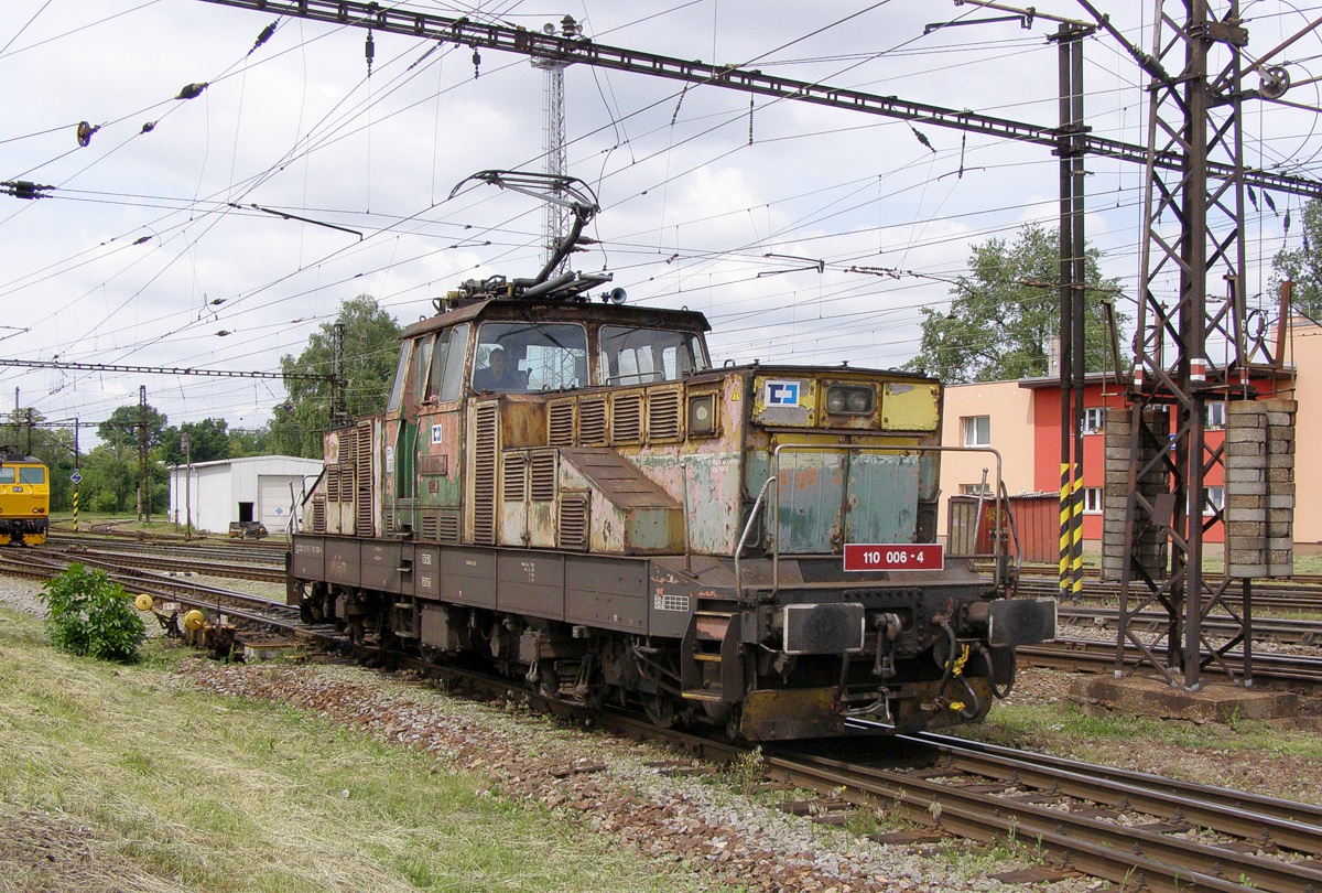 [1200x810] 110006a.jpg