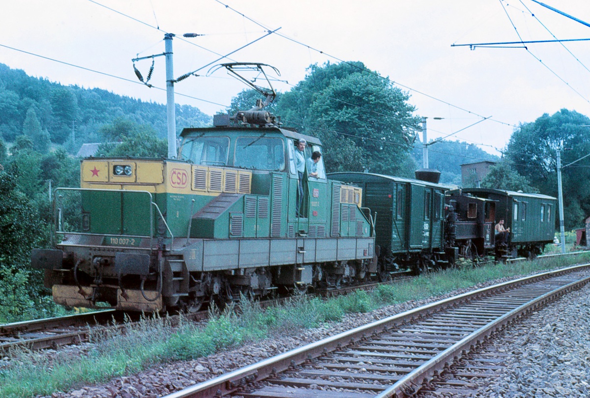 [1200x810] 110007c.jpg