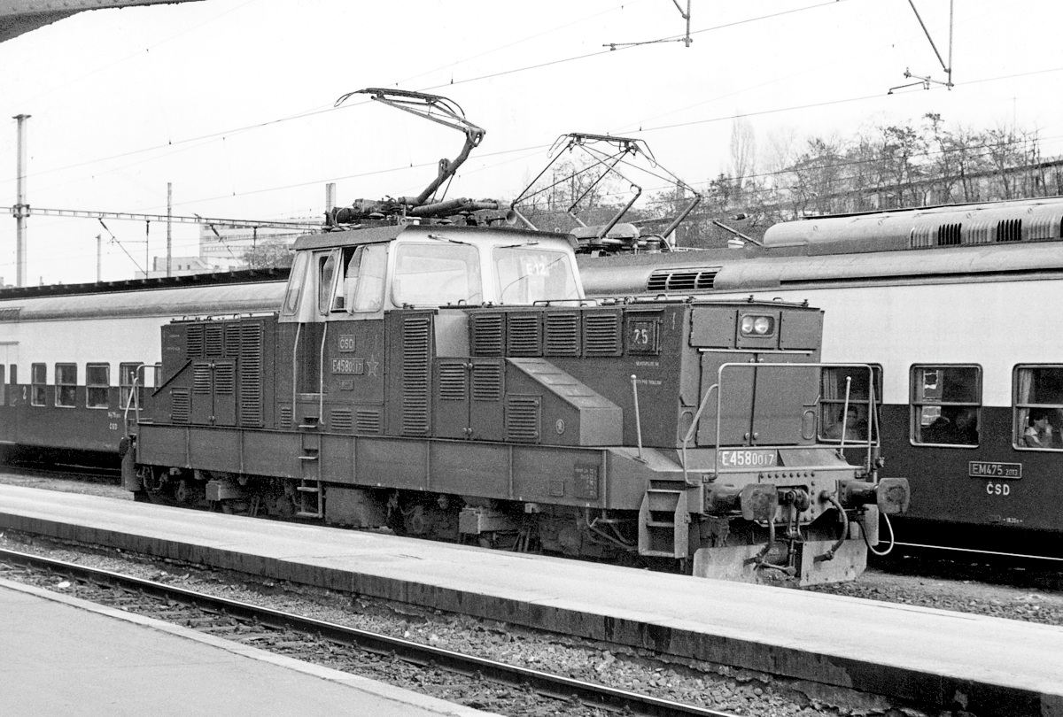 [1200x810] 110017a.jpg