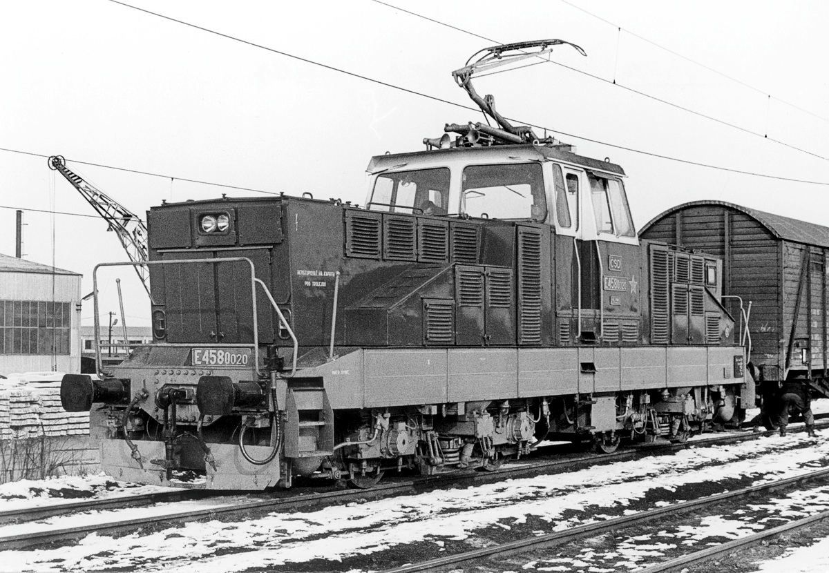 [1200x830] 110020b.jpg