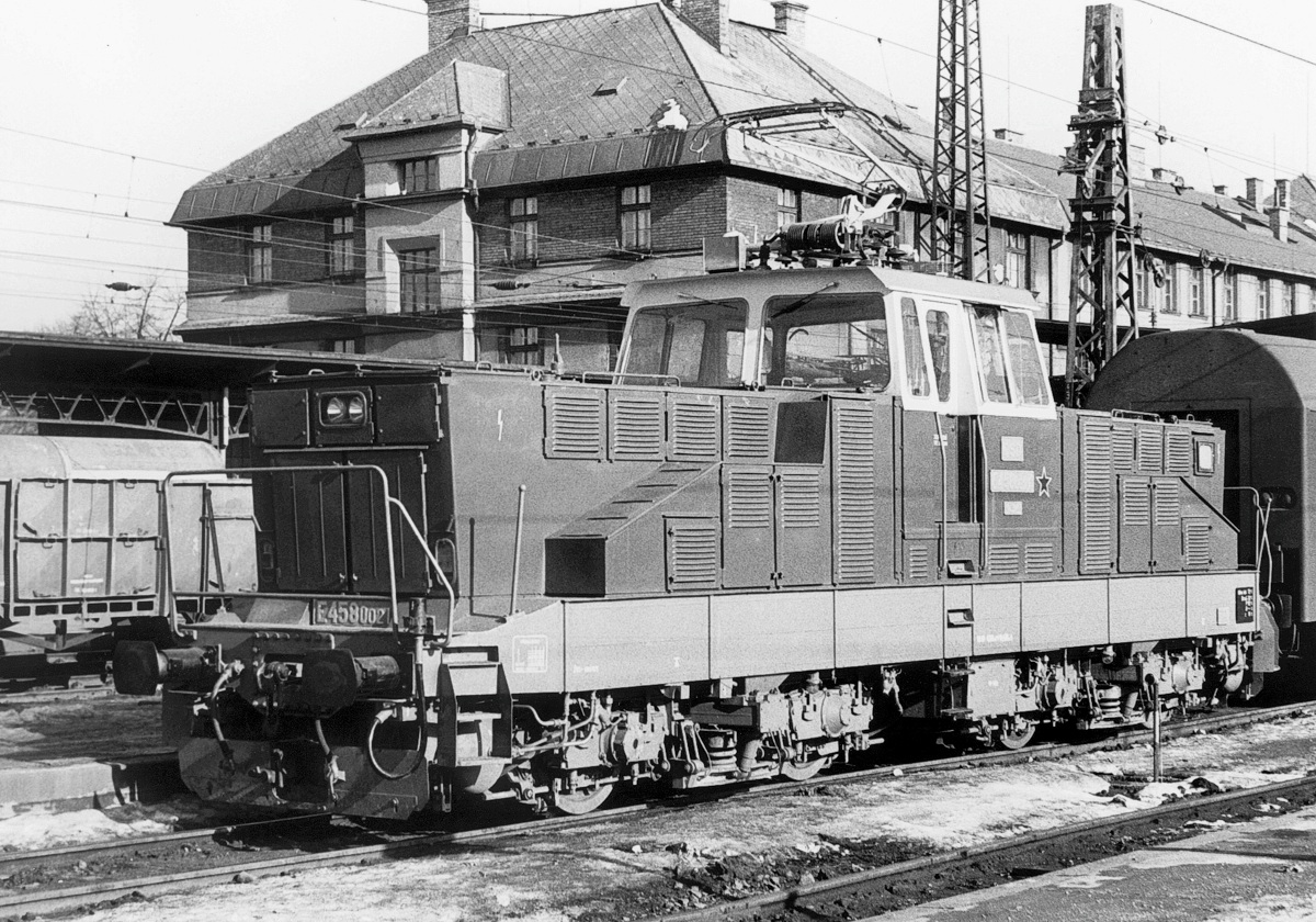 [1200x840] 110021d.jpg