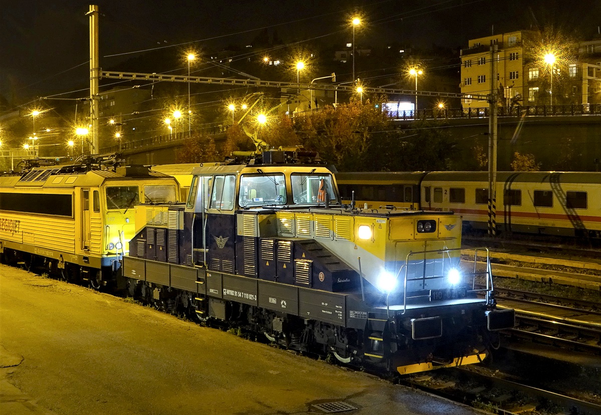 [1200x830] 110021f.jpg