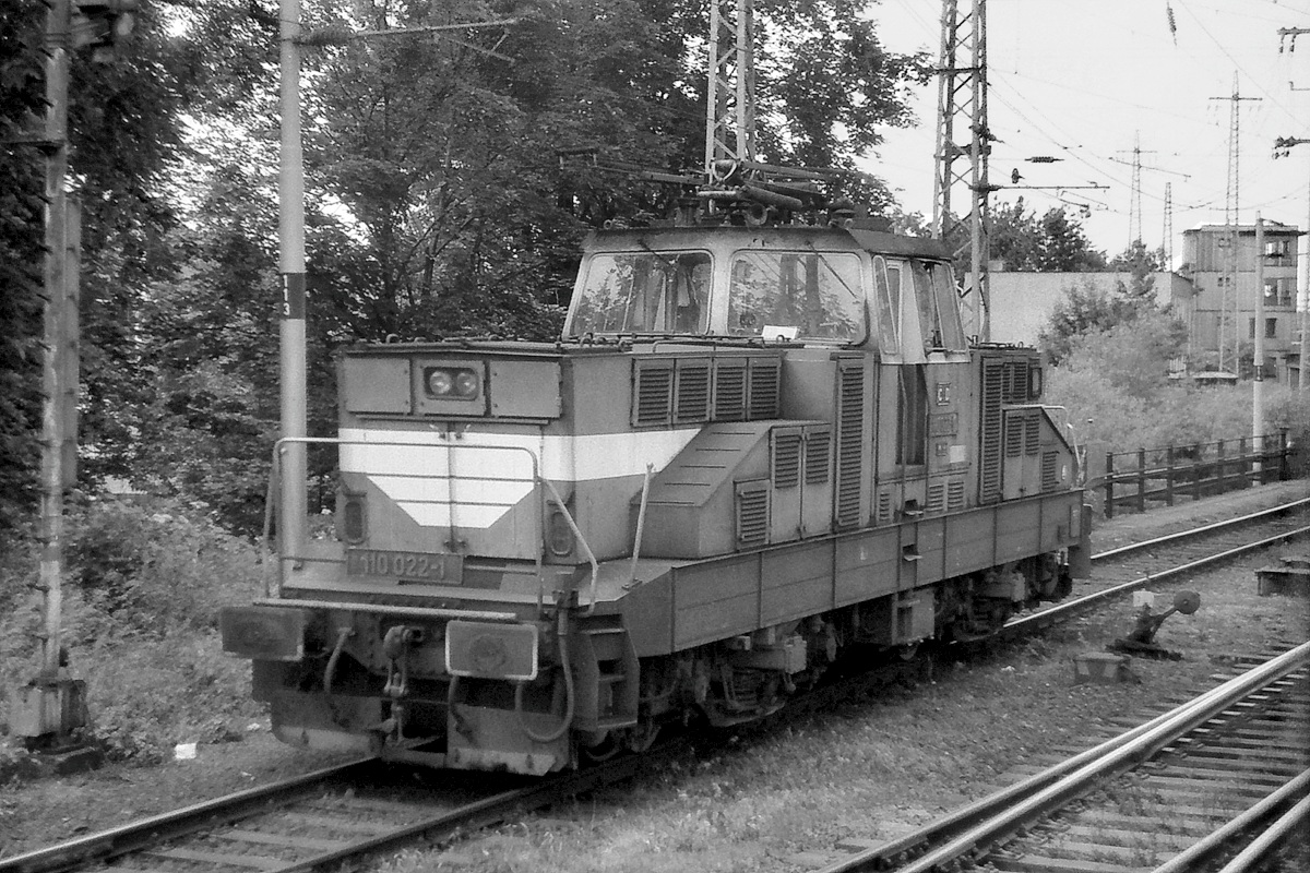 [1200x800] 110022b.jpg