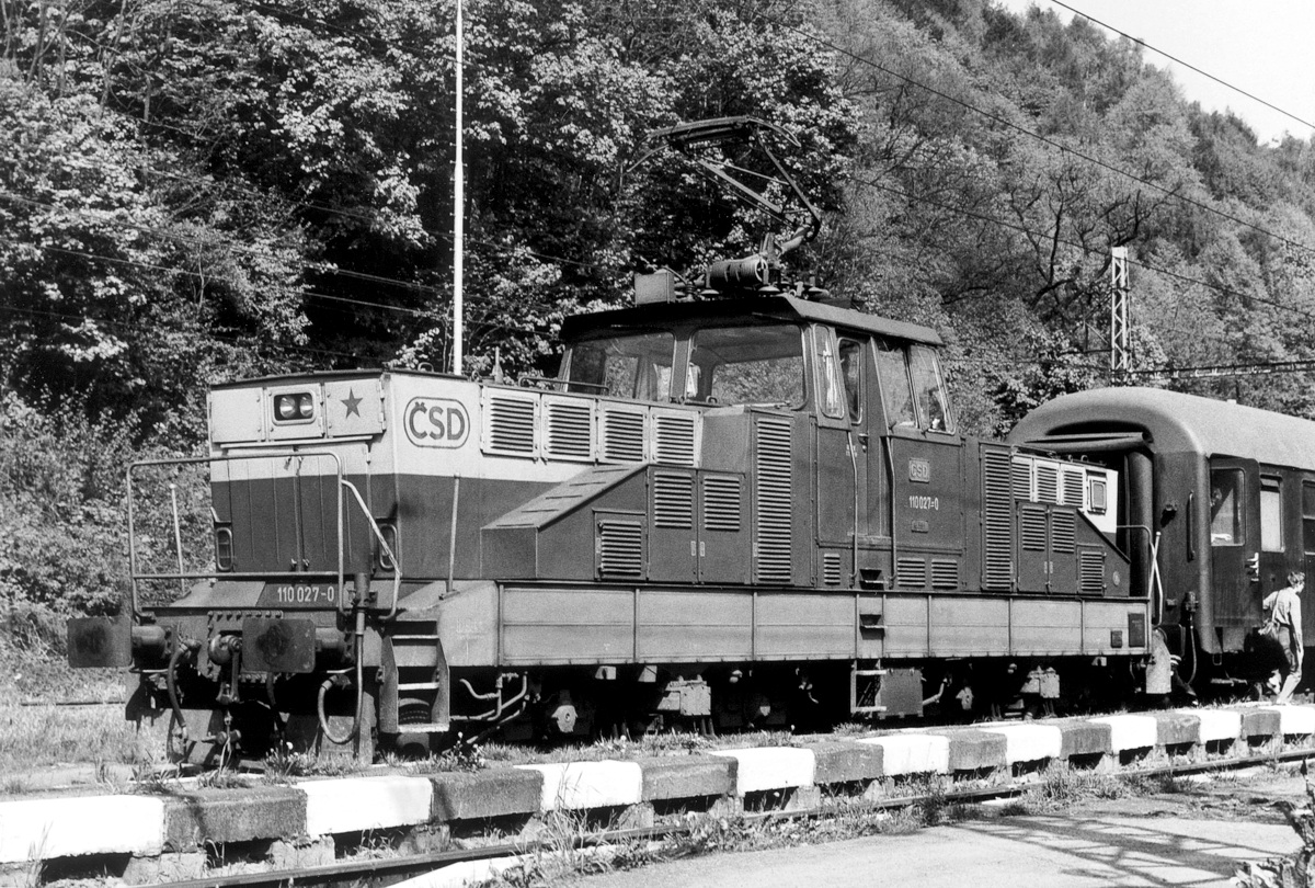 [1200x810] 110027a.jpg