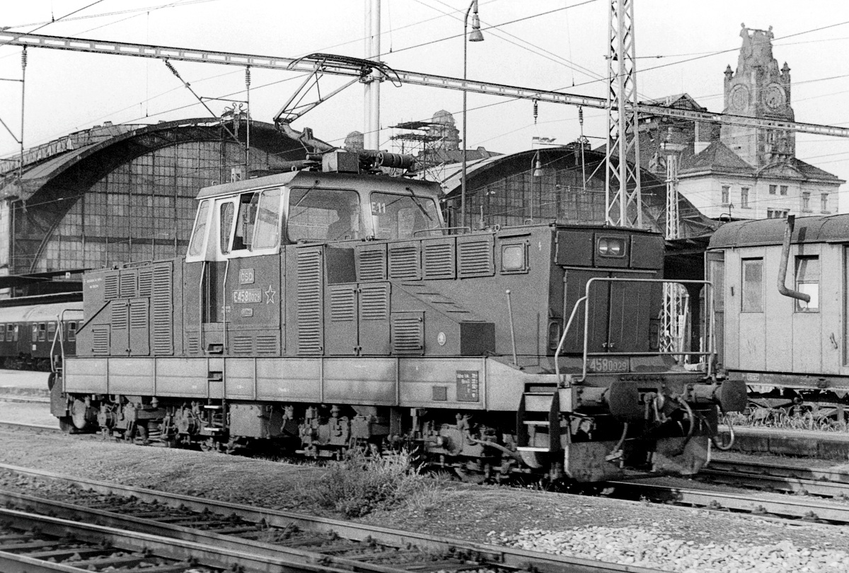 [1200x810] 110029d.jpg