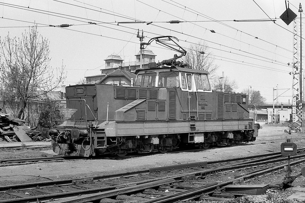 [1200x800] 110031a.jpg