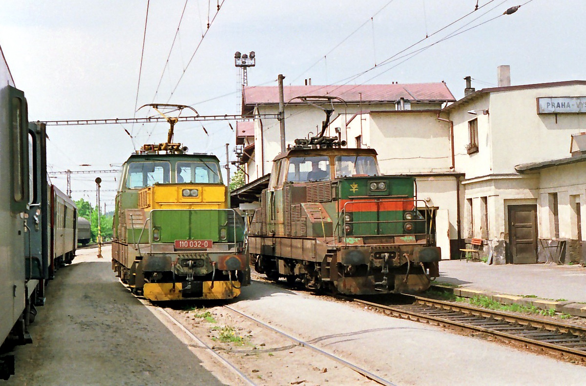 [1200x790] 110032c.jpg