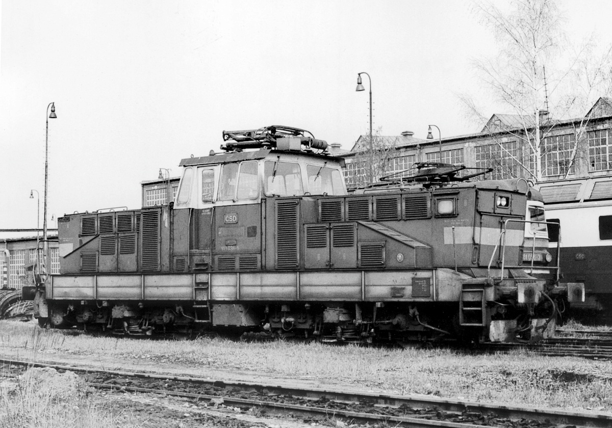 [1200x840] 110036b.jpg