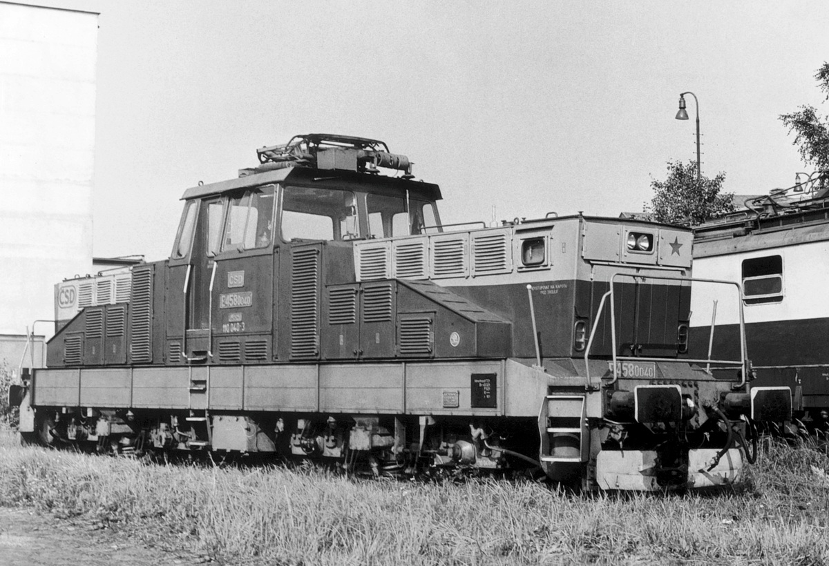 [1200x820] 110040b.jpg