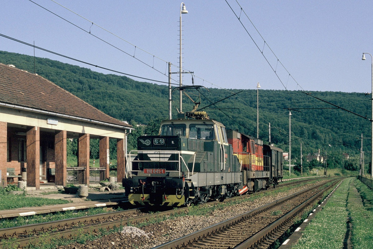 [1200x800] 110041c.jpg