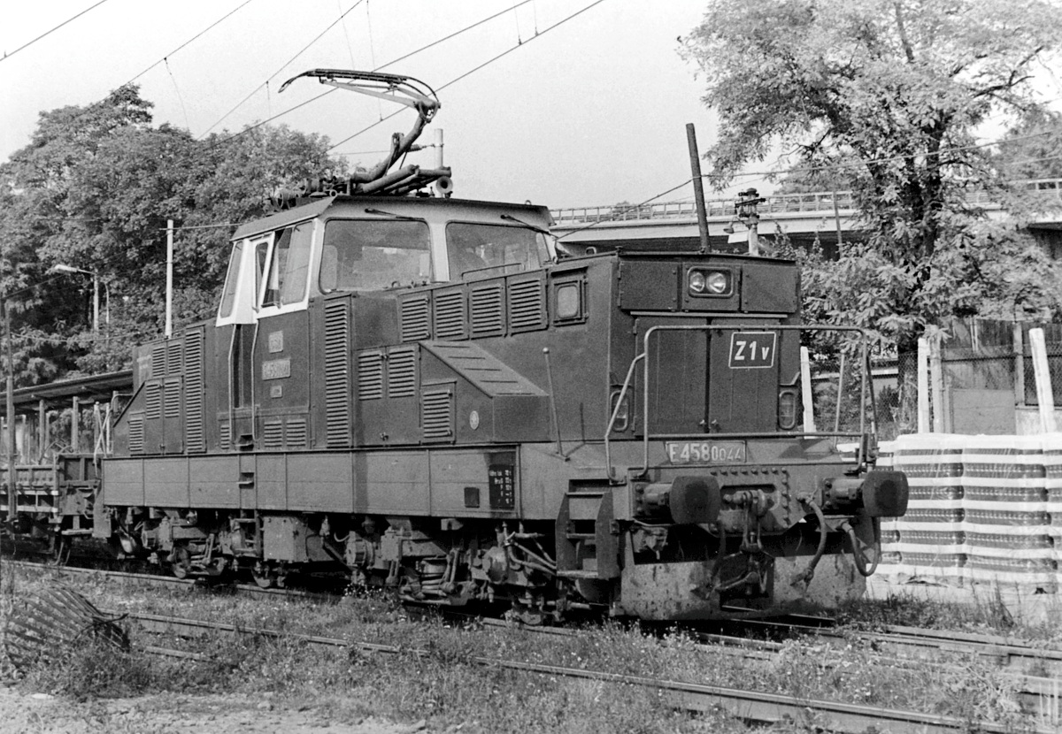 [1200x830] 110044b.jpg