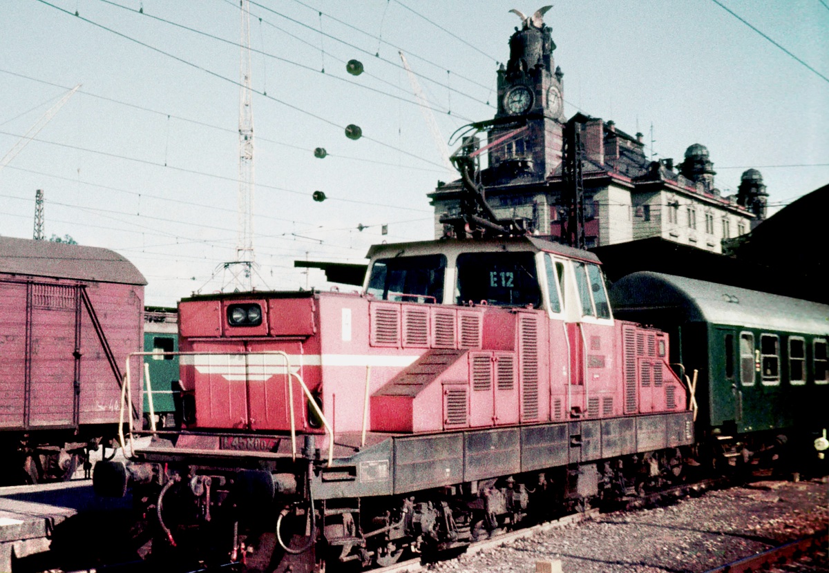 [1200x830] 110047a.jpg