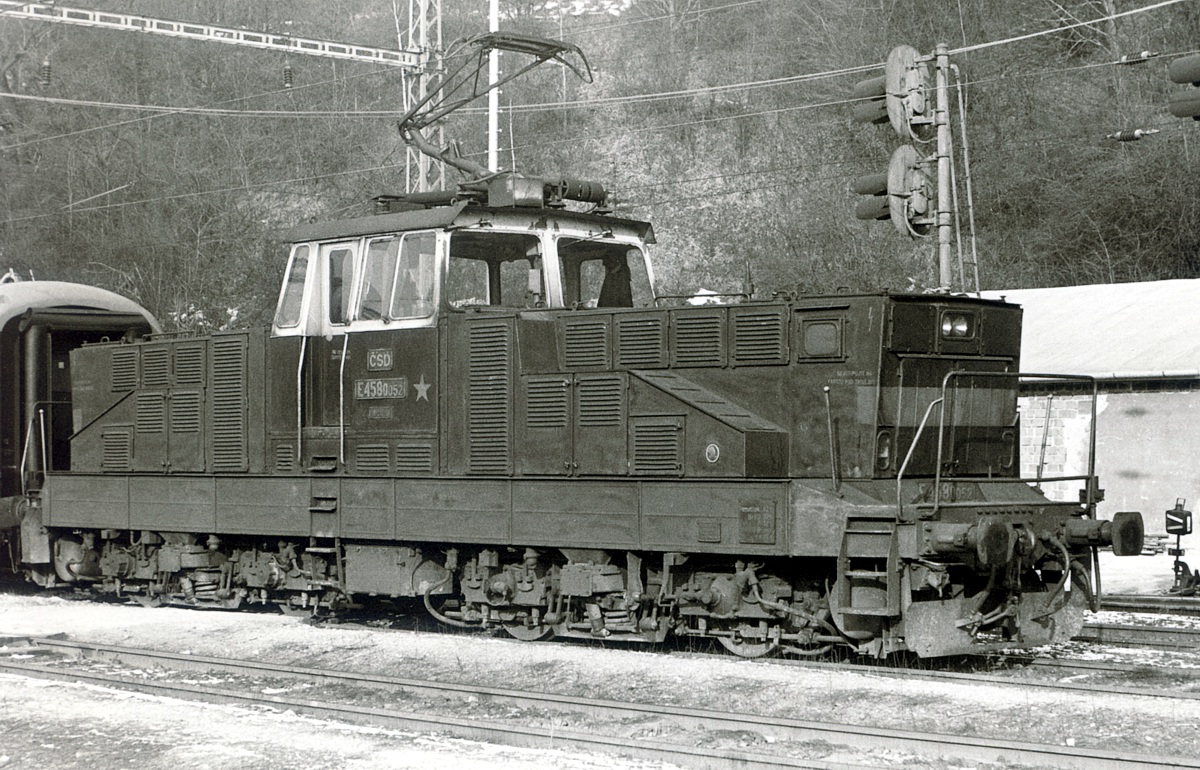 [1200x770] 110052d.jpg