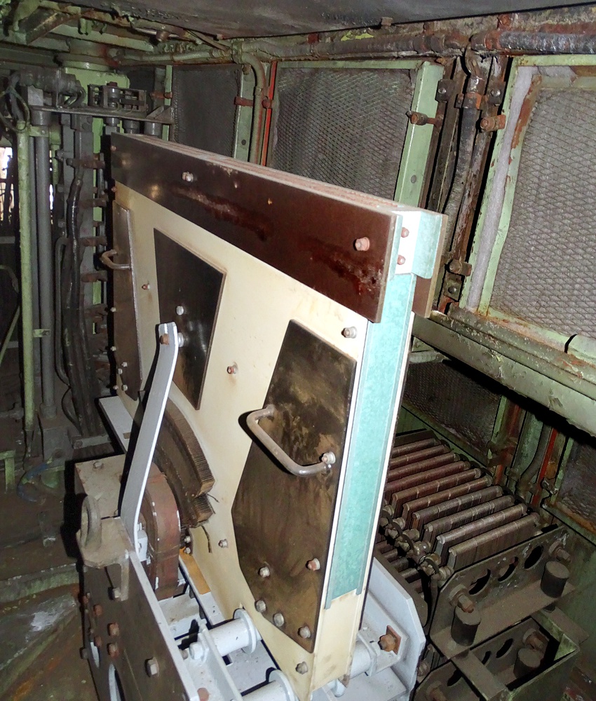 [850x1000] 110hlavnivypinac.jpg