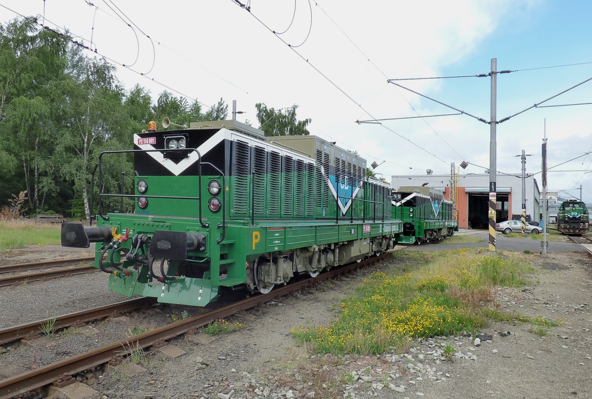 [1200x810] PZ114001a.jpg