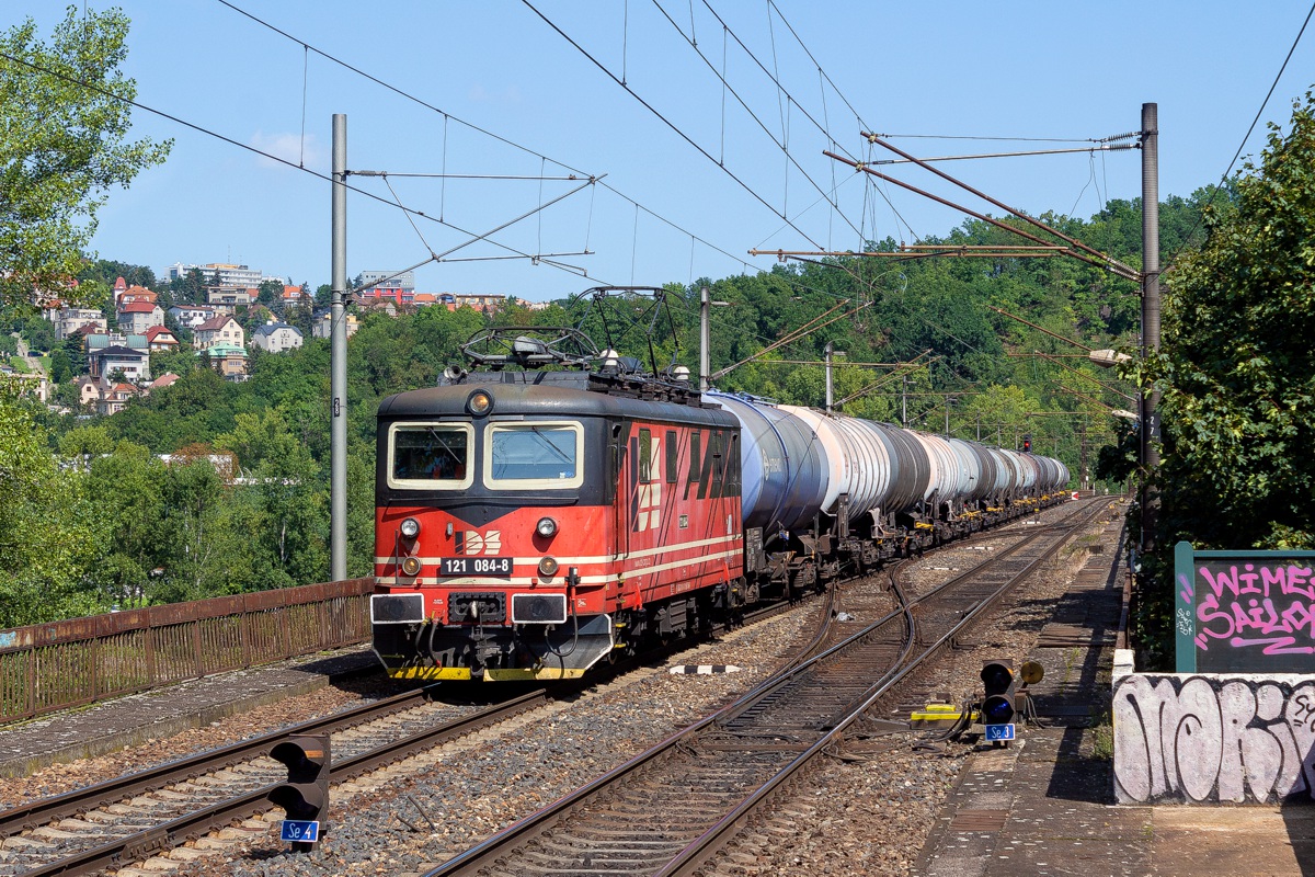 [1200x800] 121084e.jpg