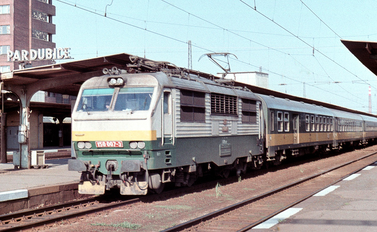 [1200x740] 150007k.jpg