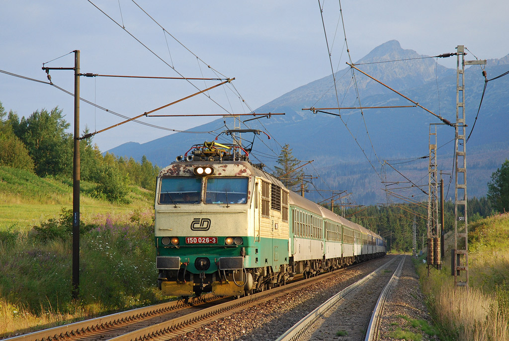 [1024x686] 150026d.jpg