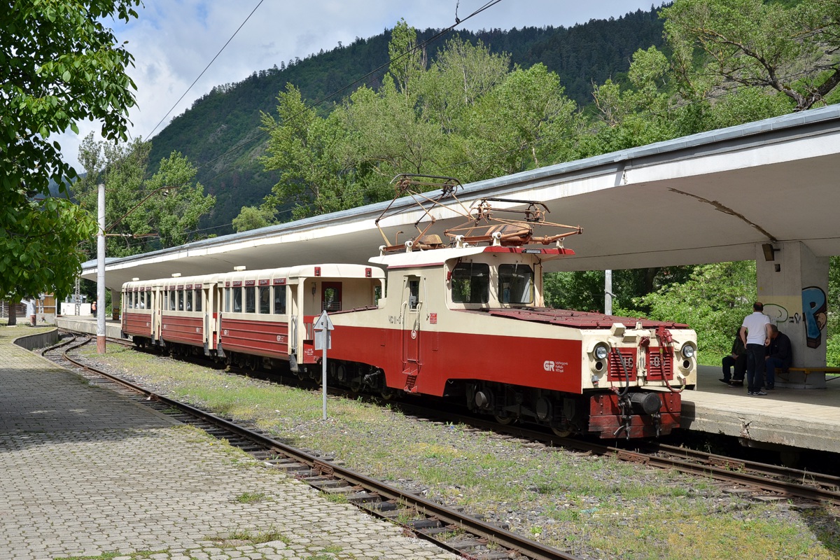 [1200x800] CS11_06l.jpg