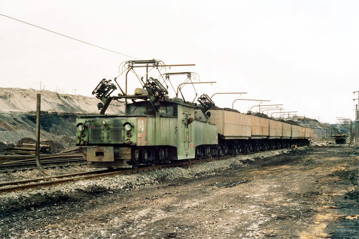 [1200x800] SU143d.jpg