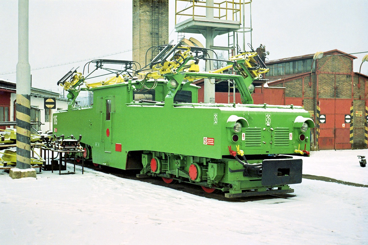 [1200x800] SU185a.jpg