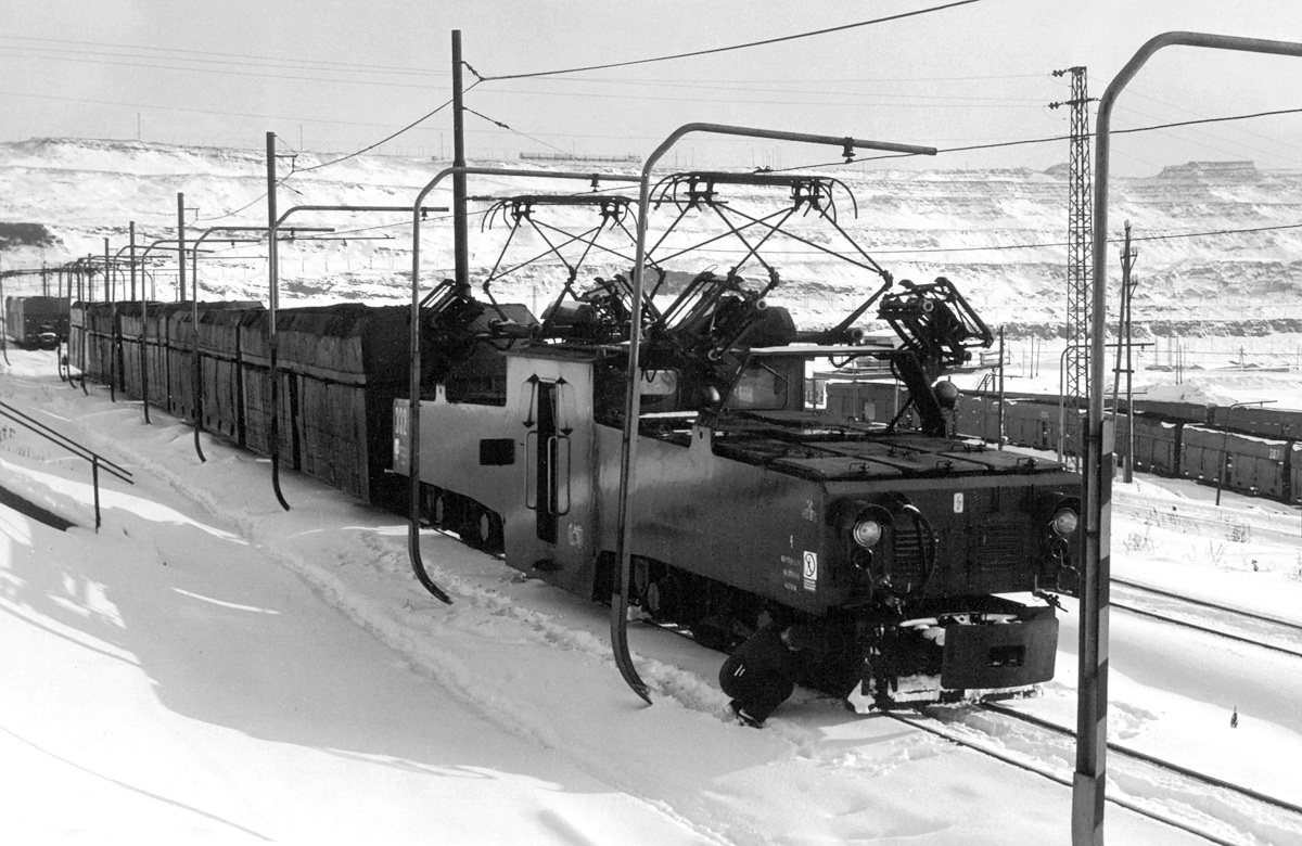 [1200x780] SU332a.jpg