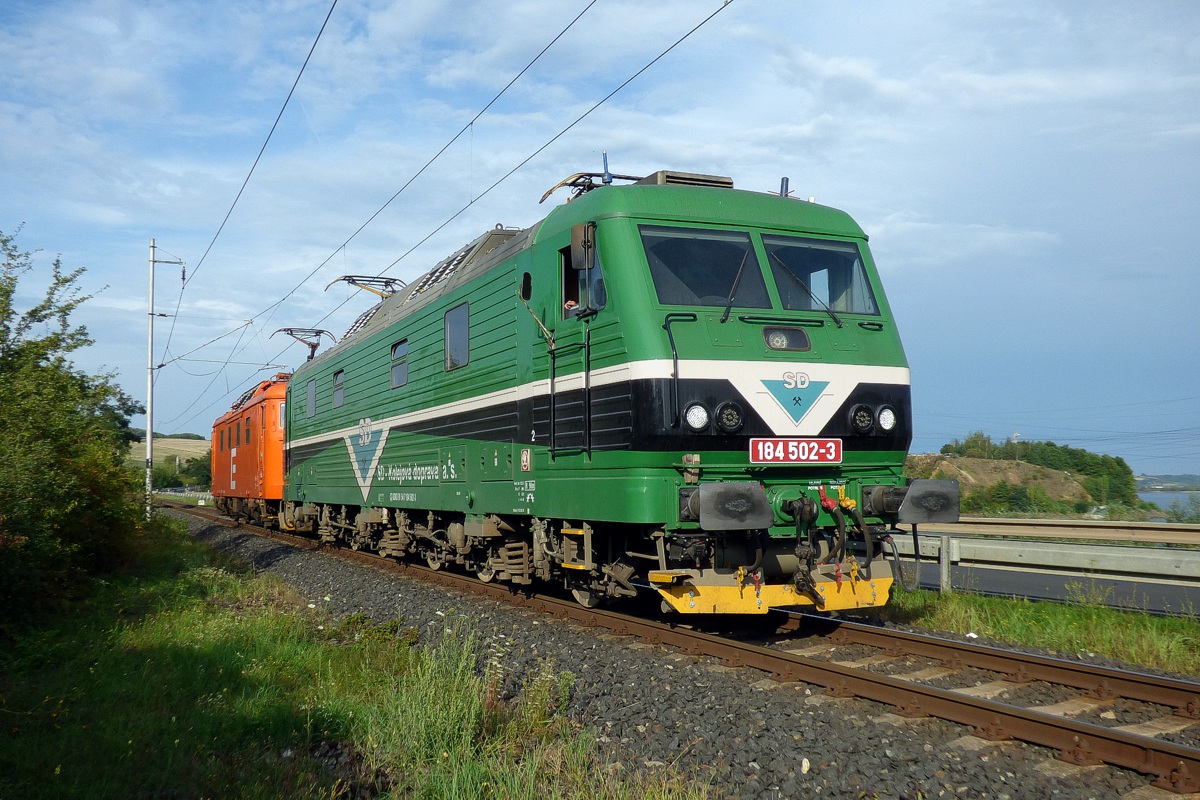 [1200x800] 184502p.jpg