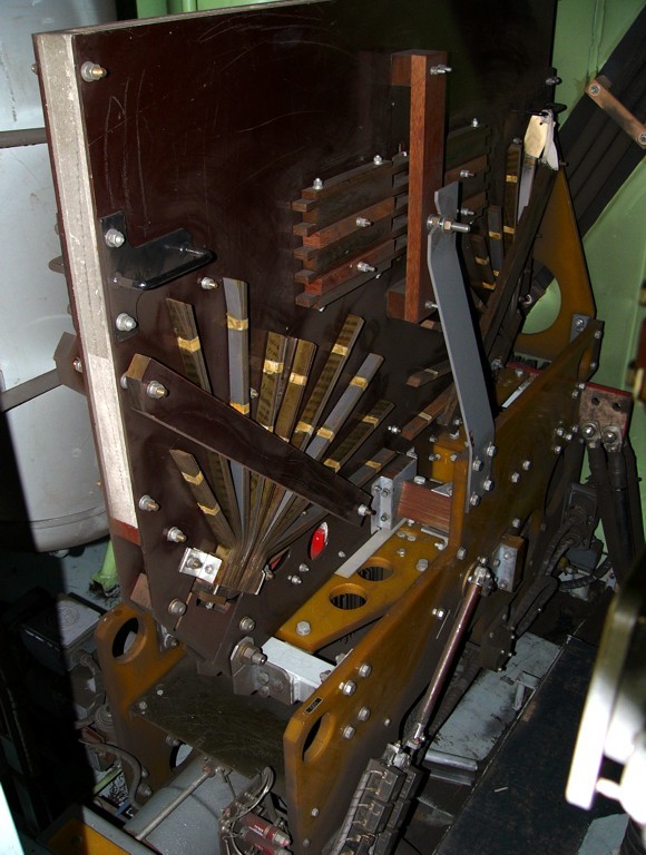 [580x768] 184hlavyp.jpg