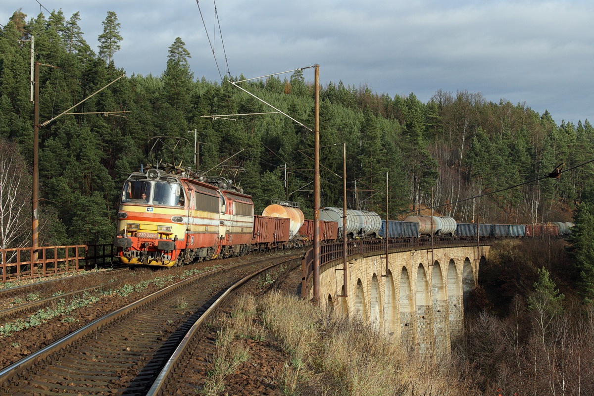 [1200x800] 230029e.jpg