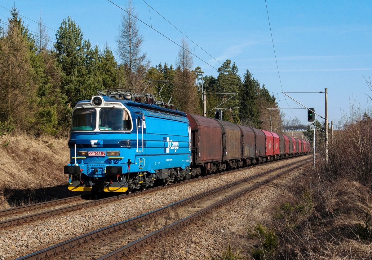 [1200x840] 230088c.jpg