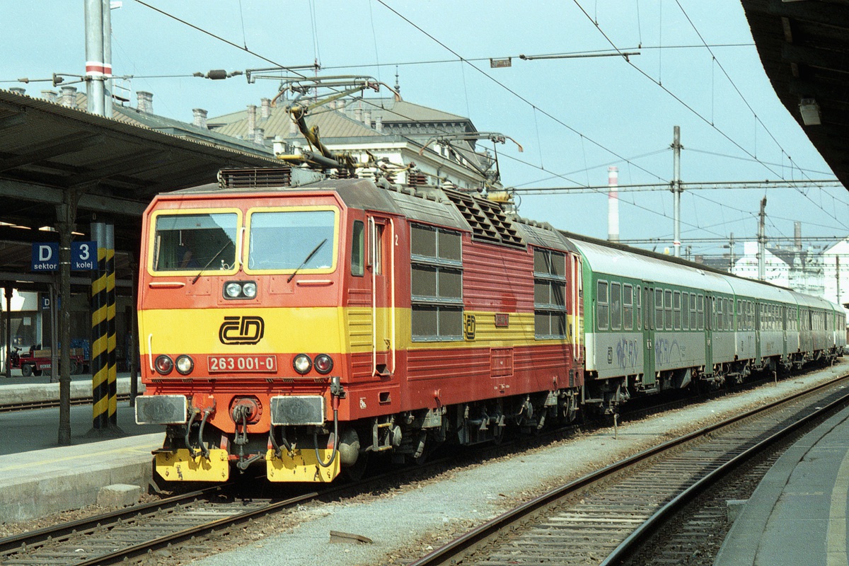 [1200x800] 263001q.jpg