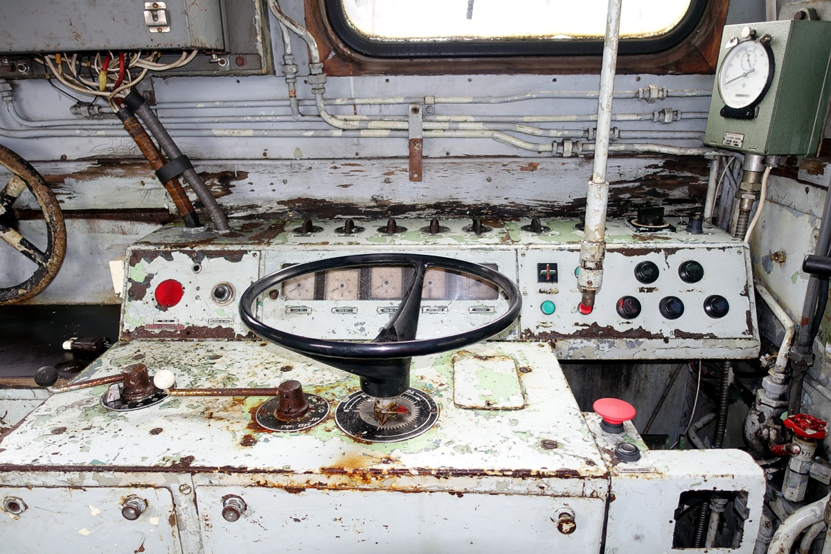 [1200x800] SU_26Em226_kabi1.jpg