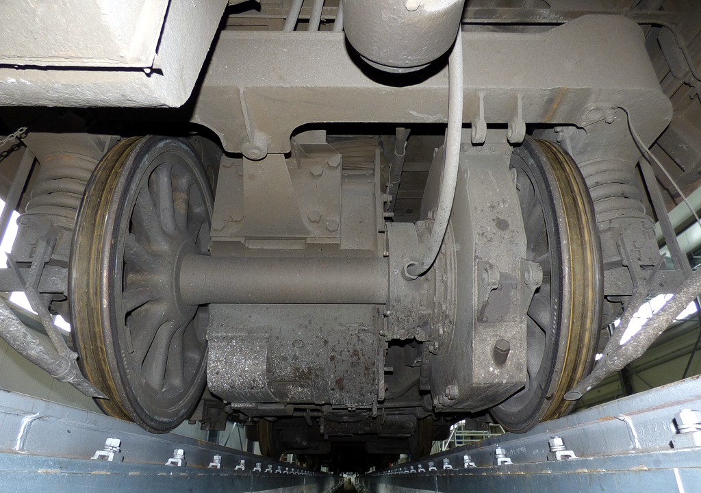 [1024x720] 350003podvozek1.jpg