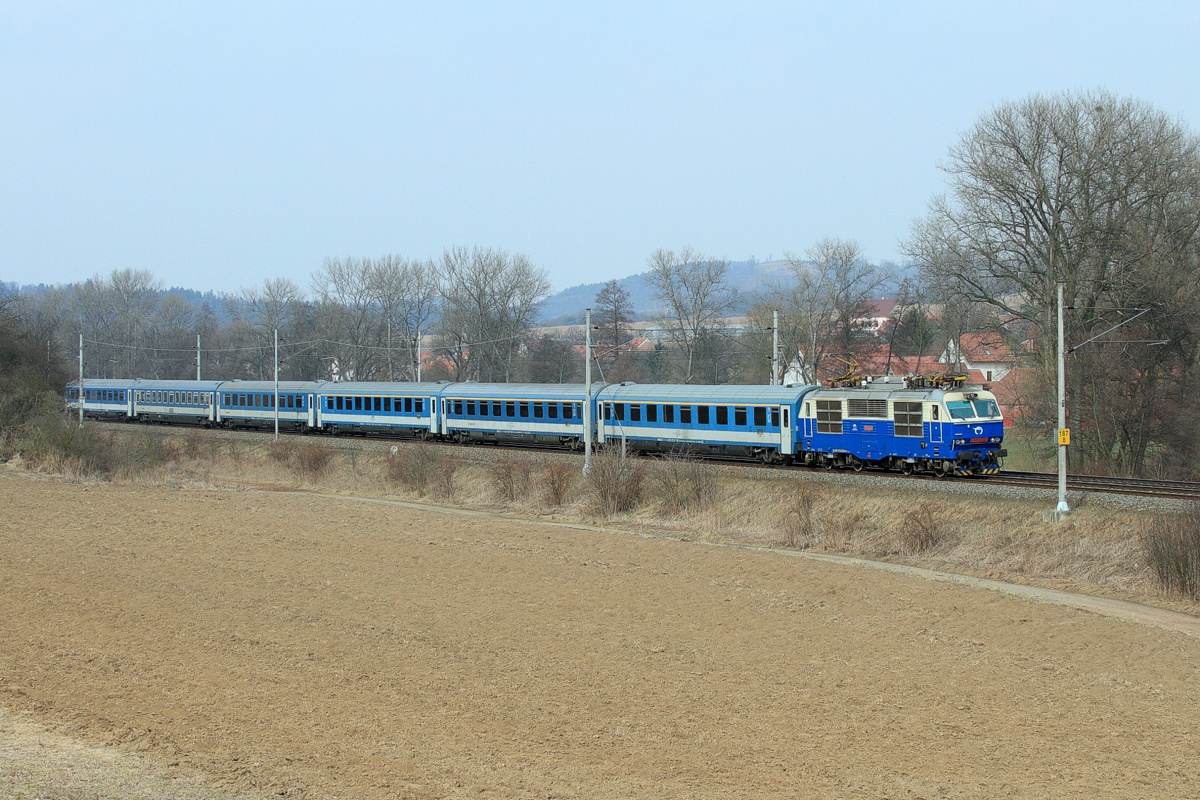 [1200x800] 350004e.jpg