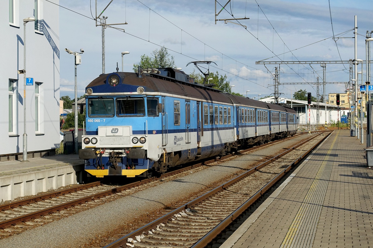 [1200x800] 460060f.jpg