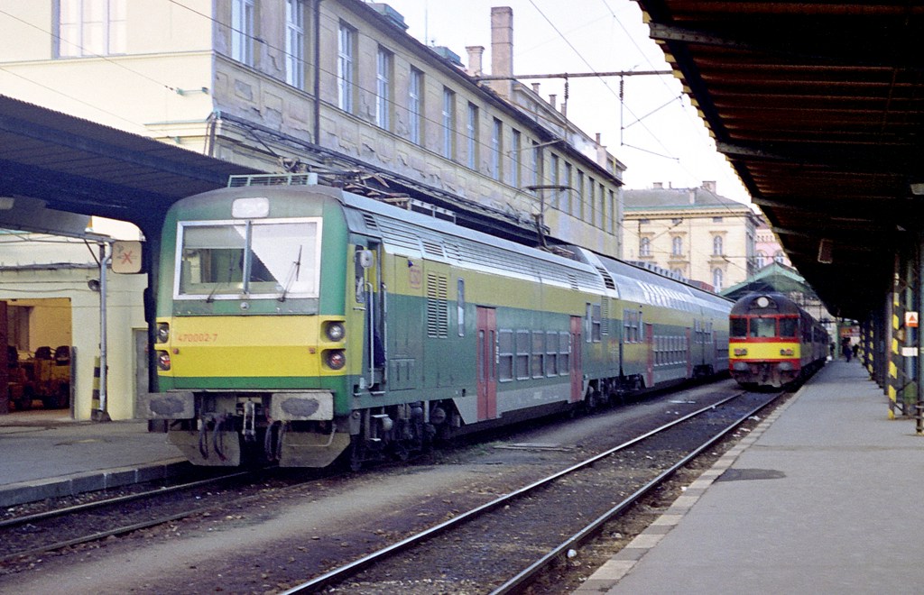 [1024x660] 470002f.jpg