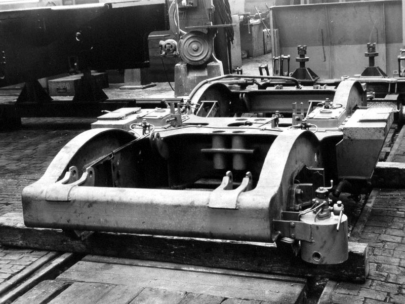 [800x600] 705podvozek3.jpg