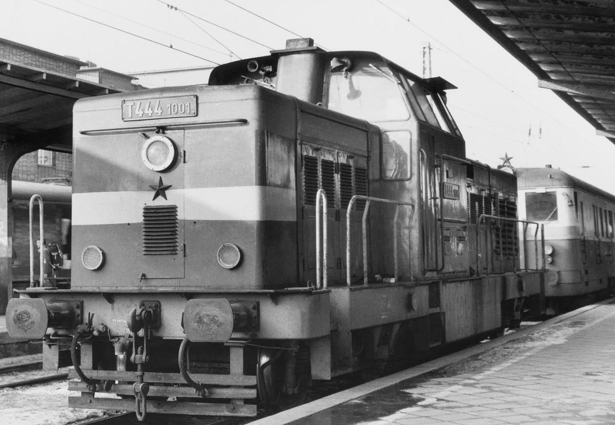 [1200x830] 726001f.jpg