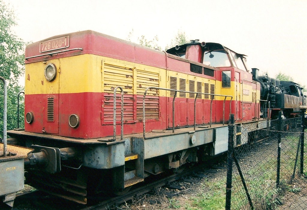 [1024x700] 726020a.jpg