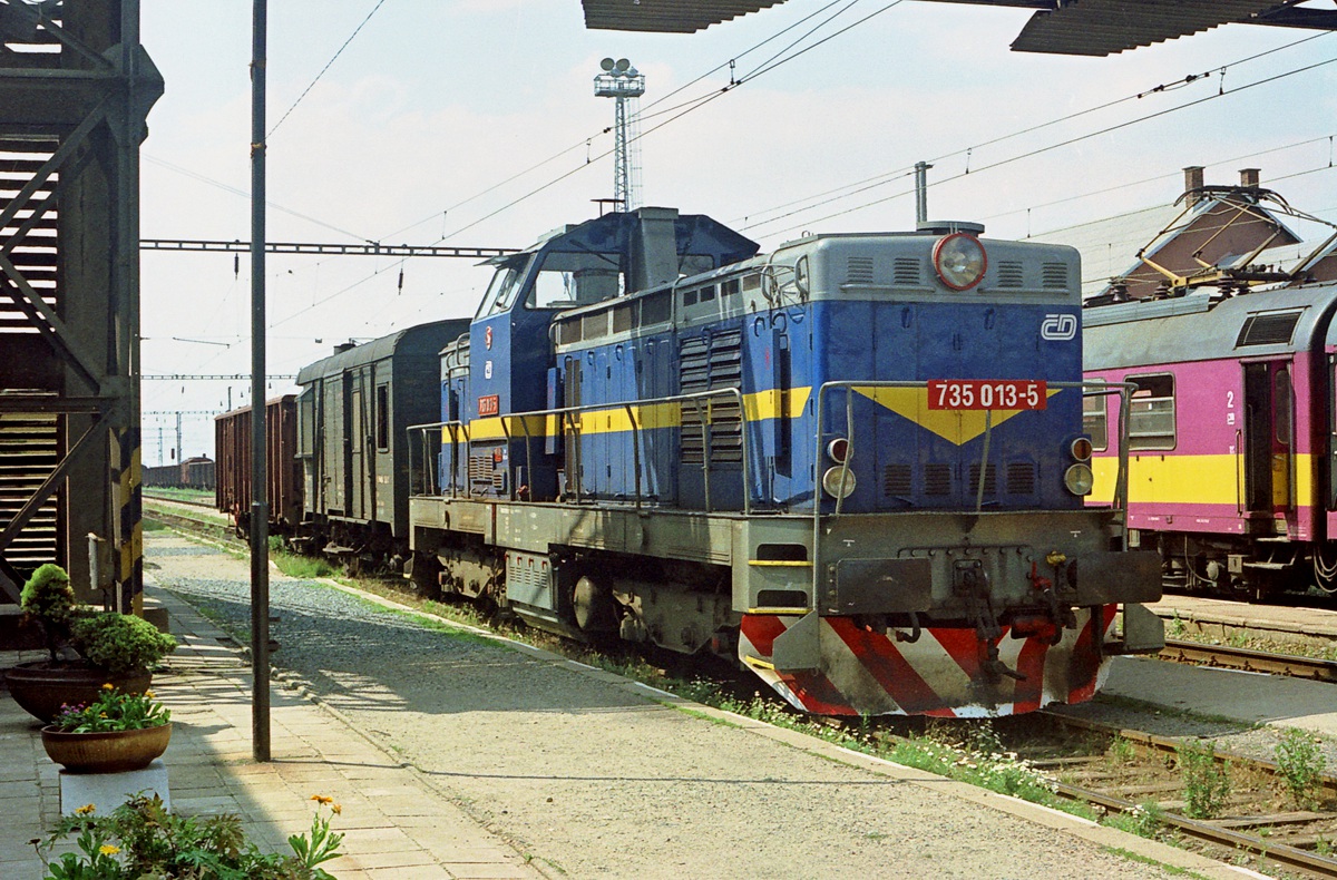 [1200x790] 735013b.jpg