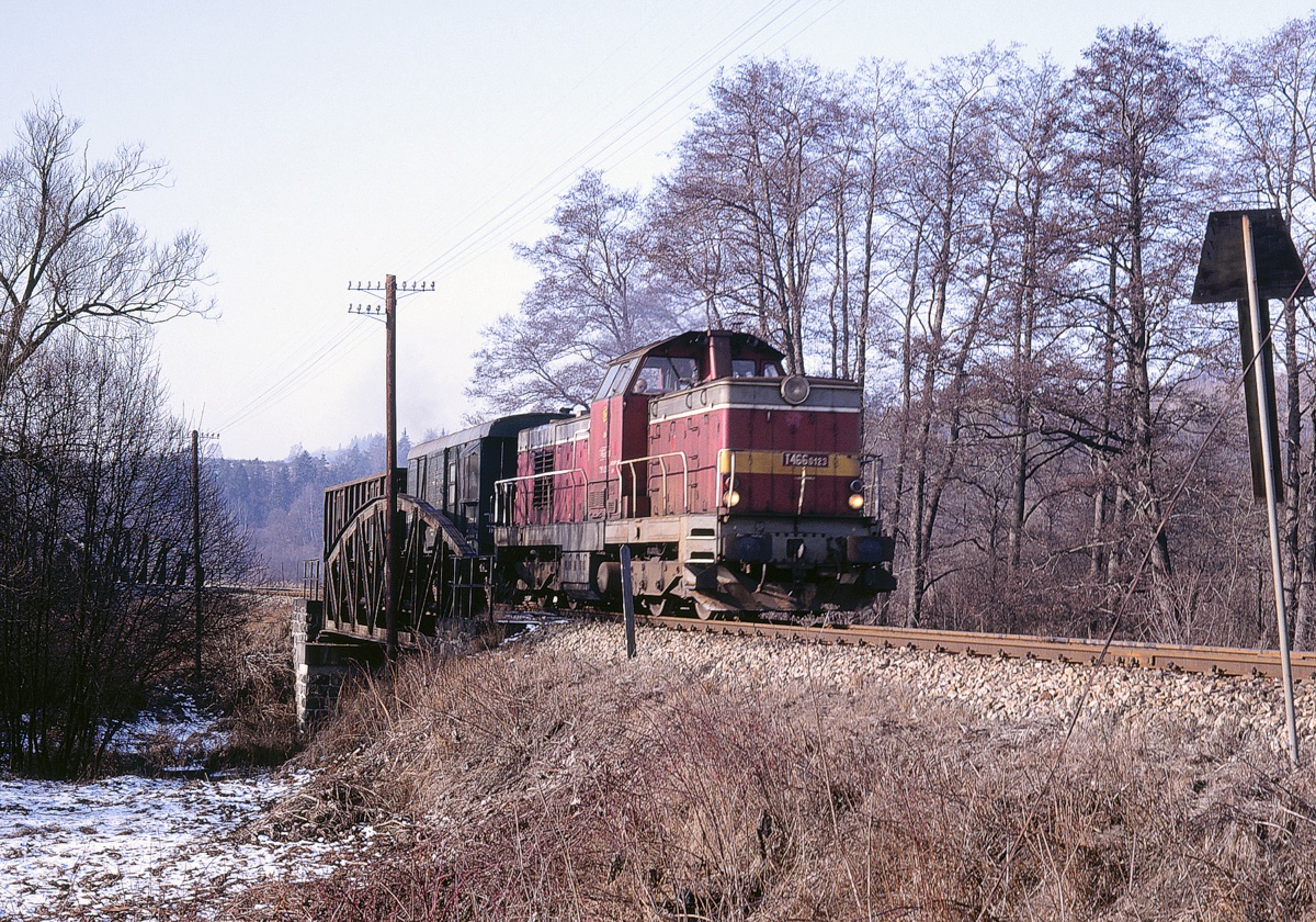 [1200x840] 735123a.jpg