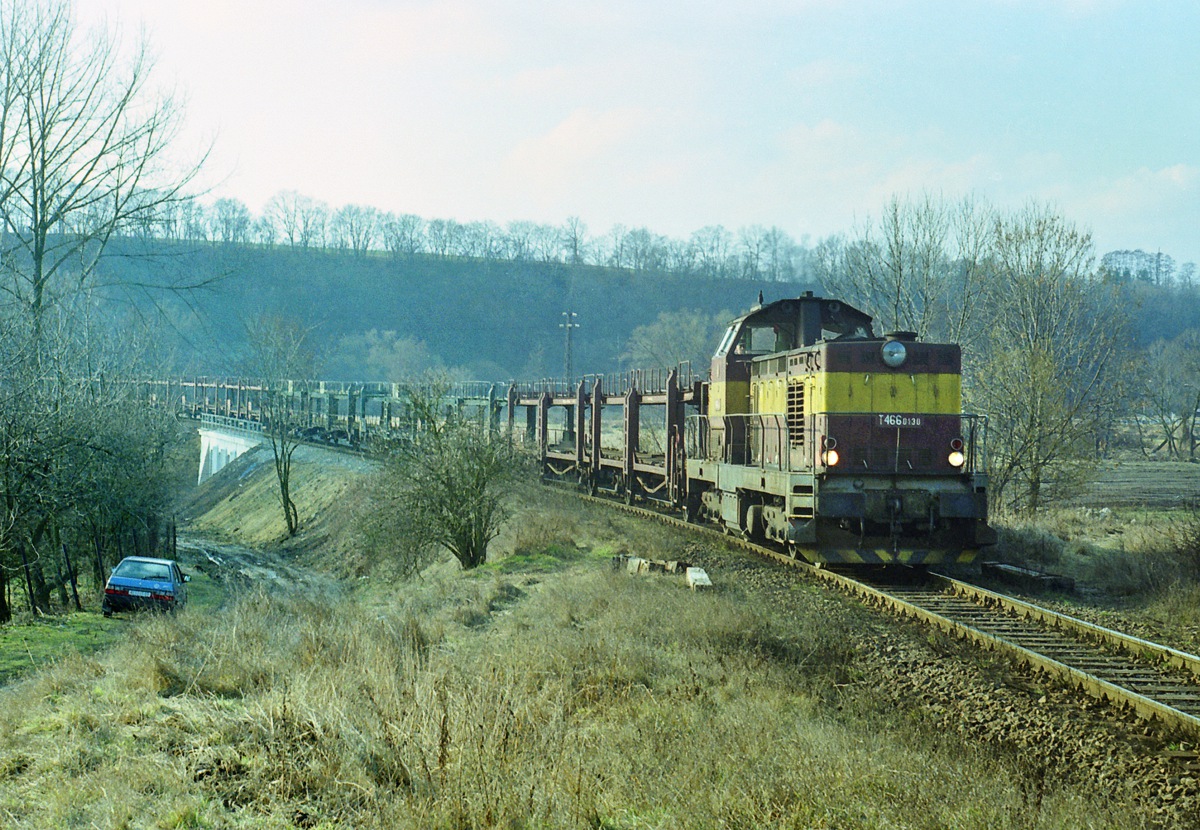 [1200x830] 735130b.jpg