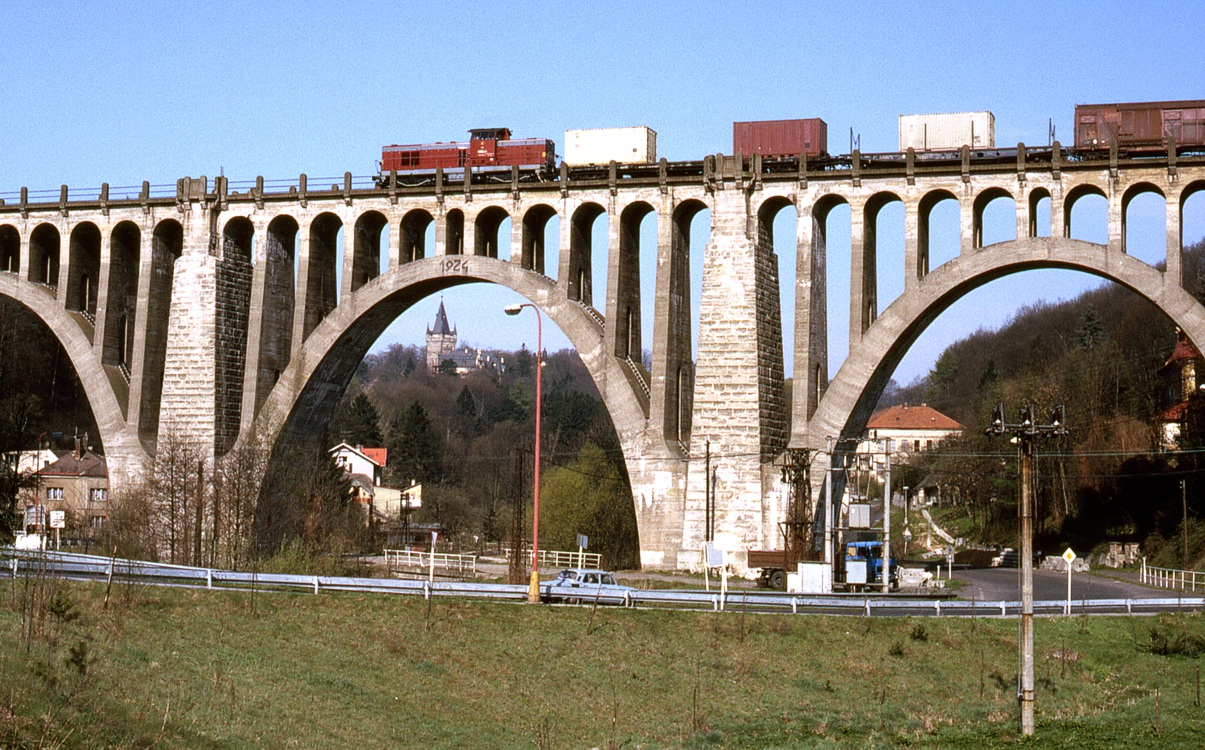 [1205x750] 735210a.jpg