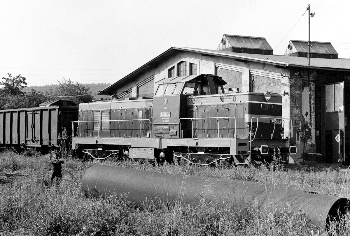 [1200x810] 735219a.jpg