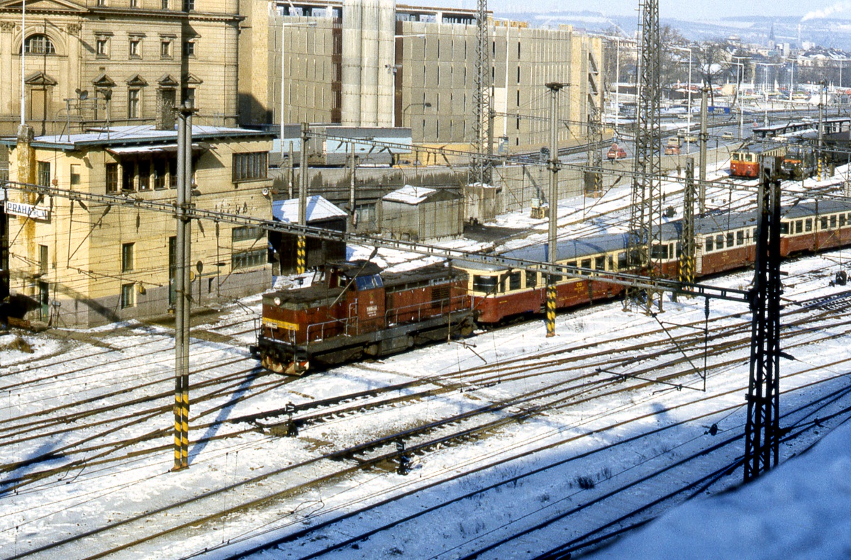 [1200x790] 735225a.jpg