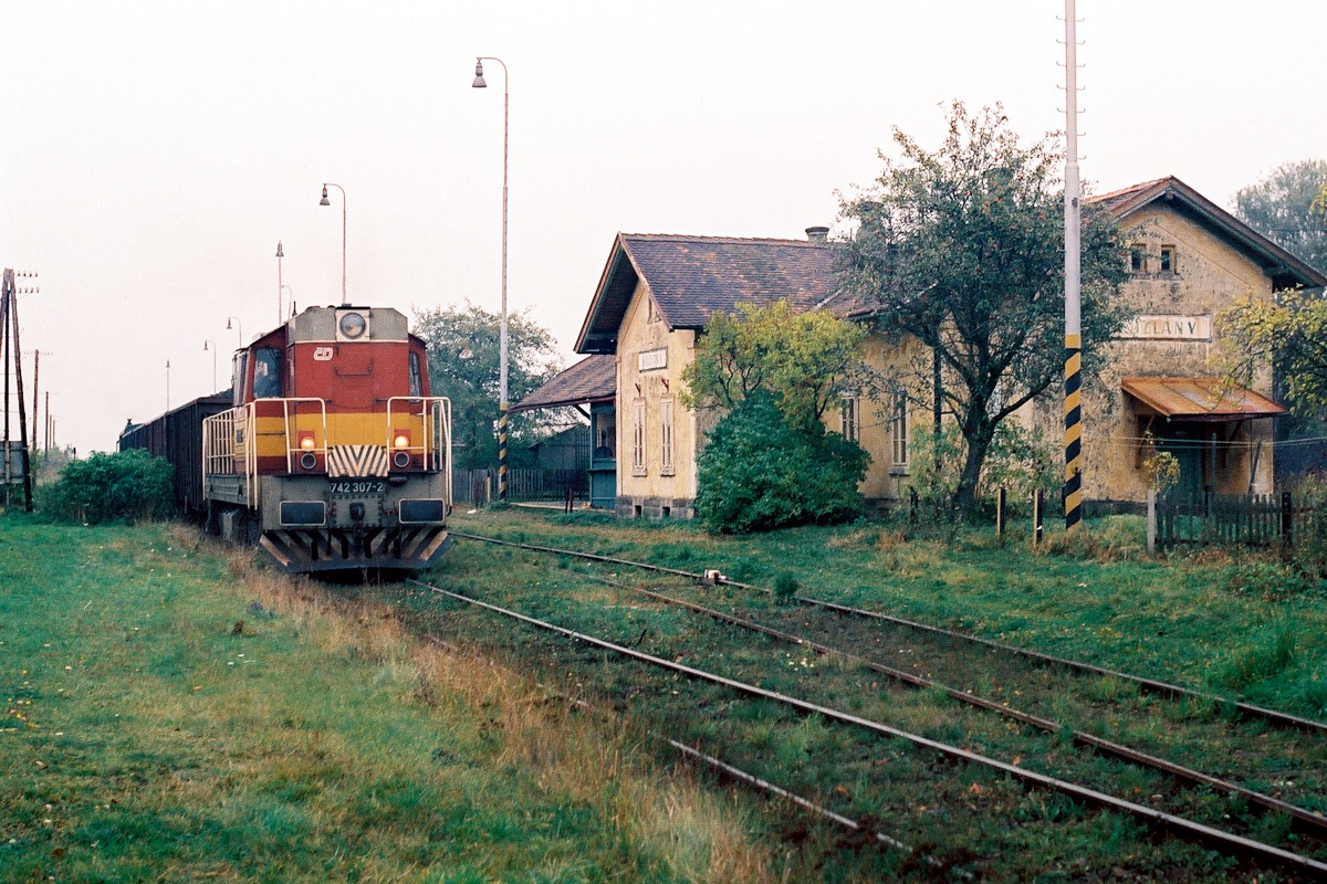 [1200x800] 742307a.jpg