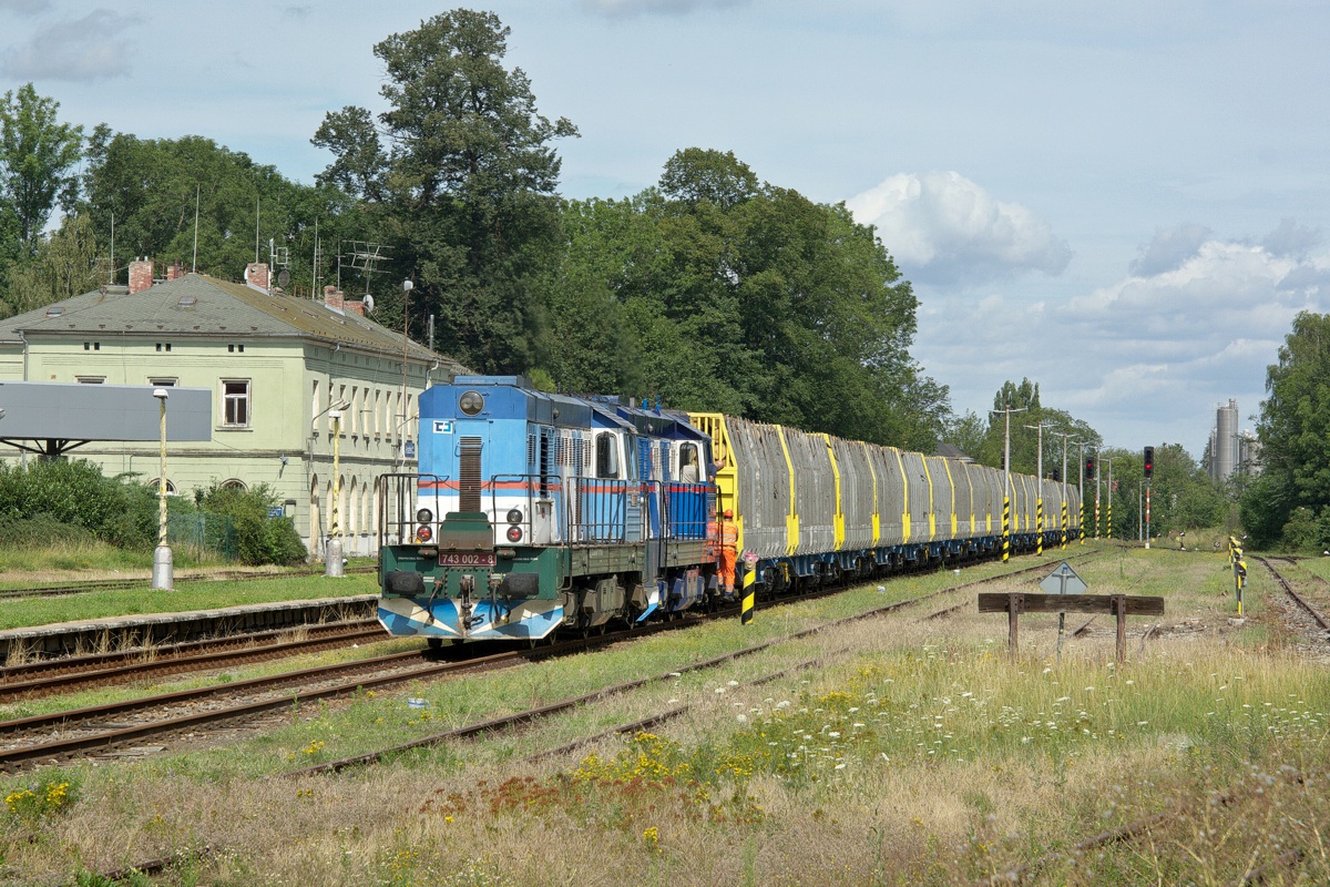 [1200x800] 743002g.jpg